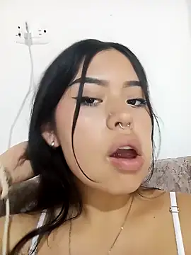 Emily Cat18 online show from October 2025 07:44:02 PM