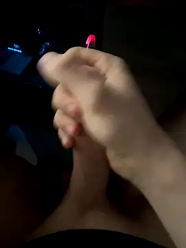 jstntz online show from December 2025 12:16:01 AM