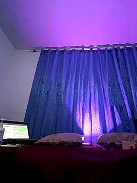 VioletStonee1 online show from October 2025 07:55:01 PM