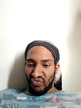 Mikaaa97 online show from October 2025 03:29:01 PM