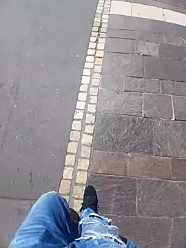 Mikaaa97 online show from April 2026 10:28:01 AM