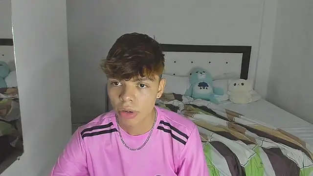 Zacktorres  online show from January 2026 08:58:01 PM