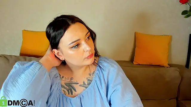 Mia R0ss online show from September 2025 08:16:02 AM