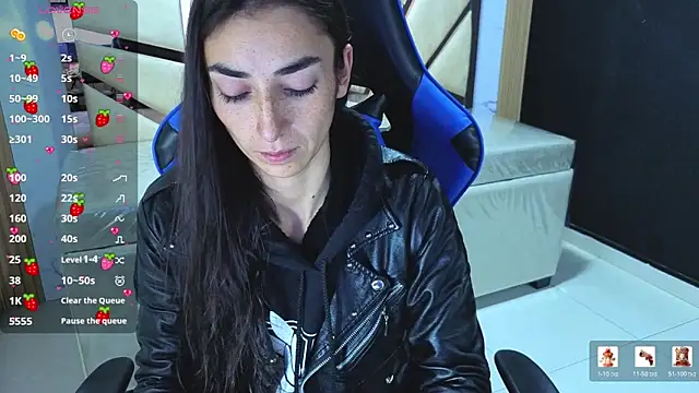 Maily a  online show from April 2026 03:04:02 AM