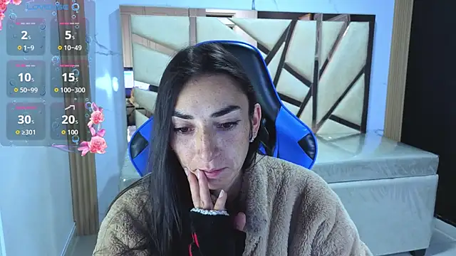 Maily a  online show from April 2026 02:55:01 AM