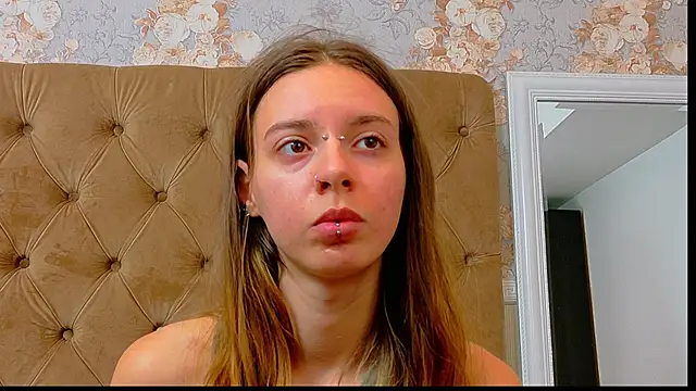 Snapshot of CoraVex chatting on May 2026 03:59:01 AM CoraVex online show from May 2026 03:59:01 AM