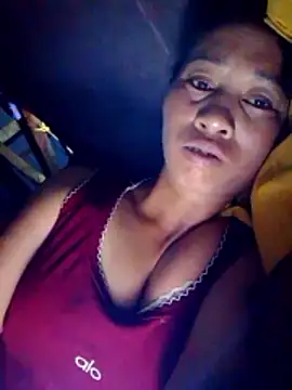 donna-bae online show from April 2026 07:15:02 PM