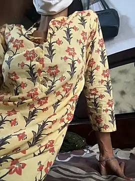 sweetreddy-02 online show from October 2025 07:28:02 AM