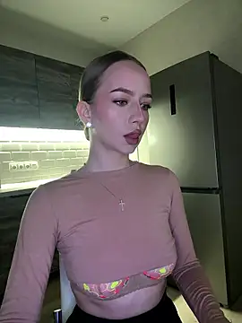 Snapshot of MissOyee chatting on January 2026 07:39:02 PM MissOyee online show from January 2026 07:39:02 PM