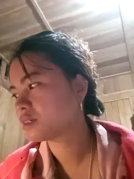 emly-xinh18 online show from November 2025 12:49:01 AM