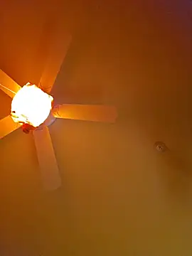 Matthew23Z online show from November 2025 07:18:01 AM