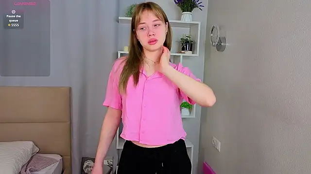 MarniOrdway online show from March 2026 04:14:02 PM