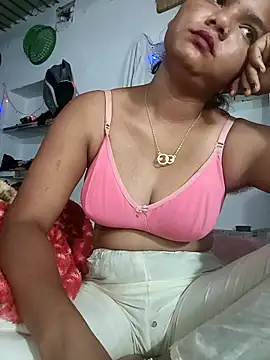 Hot Shredha online show from November 2025 03:03:01 PM