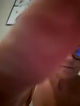 Snapshot of LadyLuxe_xx chatting on October 2025 10:32:02 AM LadyLuxe xx online show from October 2025 10:32:02 AM