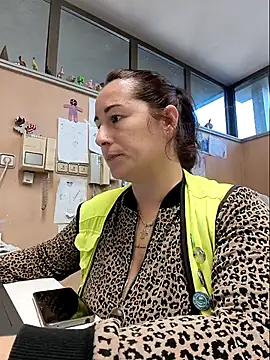 bichota85 online show from November 2025 10:58:02 AM