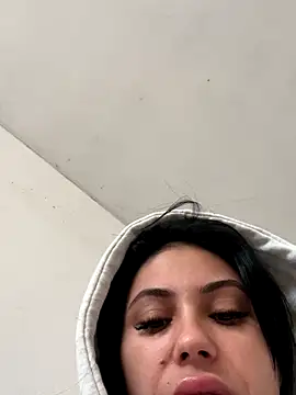 Snapshot of Sweet_Lya09 chatting on October 2025 07:23:02 AM Sweet Lya09 online show from October 2025 07:23:02 AM