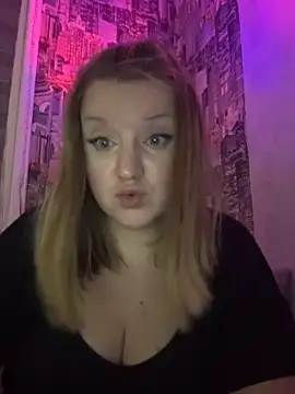 GretieLee online show from October 2025 05:25:02 PM