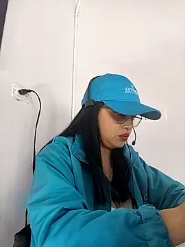 MILA  06 online show from October 2025 01:33:02 PM