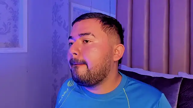 SoyGaelOso online show from October 2025 07:32:02 PM