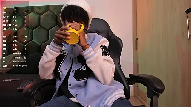 AllexJacob online show from February 2026 01:09:02 PM