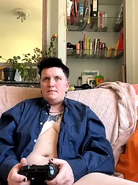 Snapshot of captaine_pioupiou chatting on September 2025 10:17:01 AM captaine pioupiou online show from September 2025 10:17:01 AM