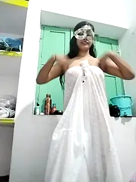 ms-naina online show from November 2025 08:47:02 PM