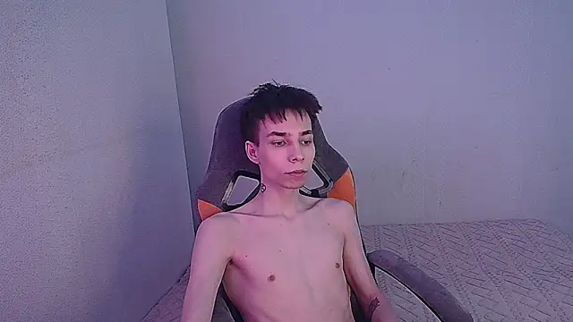 adam kpoy online show from October 2025 02:37:01 PM