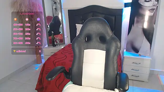 Jademommy  online show from February 2026 09:22:01 PM