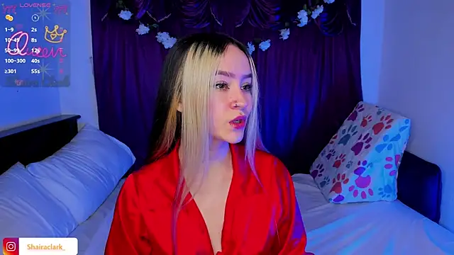 Snapshot of Shairaclark_ chatting on May 2026 01:32:02 AM Shairaclark online show from May 2026 01:32:02 AM