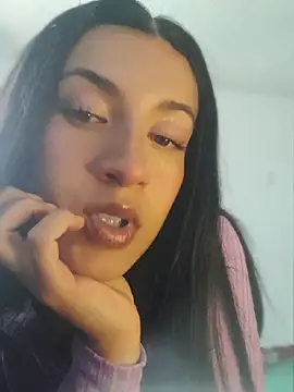 gabii hardy online show from April 2026 04:12:01 PM