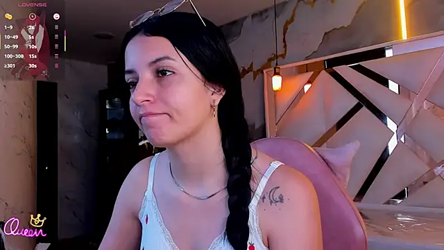 sophiadoll tf online show from July 2026 01:35:02 PM