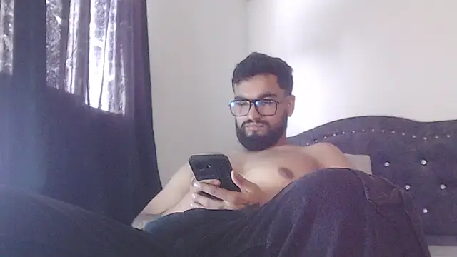 Chrys harris77 online show from April 2026 07:58:02 PM