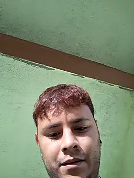 Snapshot of Meenlove chatting on October 2025 07:49:02 AM Meenlove online show from October 2025 07:49:02 AM