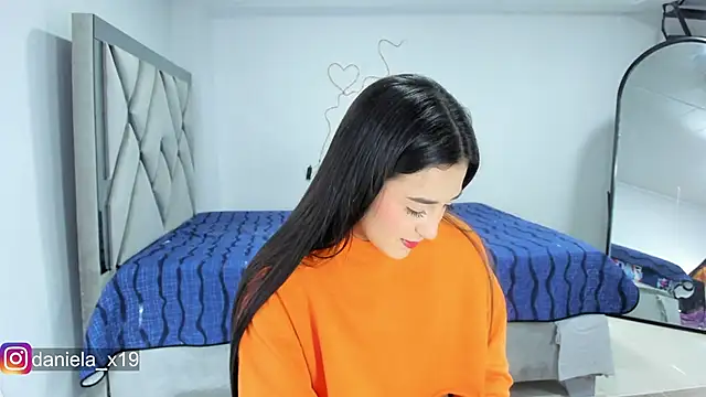 Daniela x19 online show from February 2026 12:41:02 AM