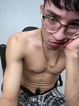 arthurdavies online show from November 2025 07:22:02 AM