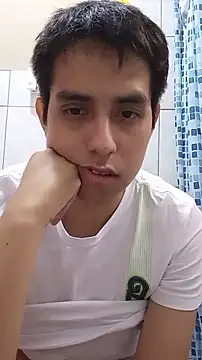 Snapshot of supguyLat chatting on May 2026 09:22:02 PM supguyLat online show from May 2026 09:22:02 PM