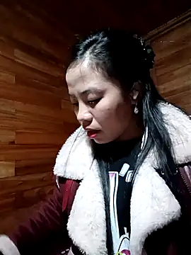 tulipsexy online show from December 2025 02:15:01 PM