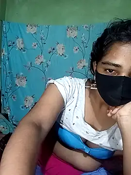 Snapshot of Cute_Couple59 chatting on May 2026 11:12:02 PM Cute Couple59 online show from May 2026 11:12:02 PM
