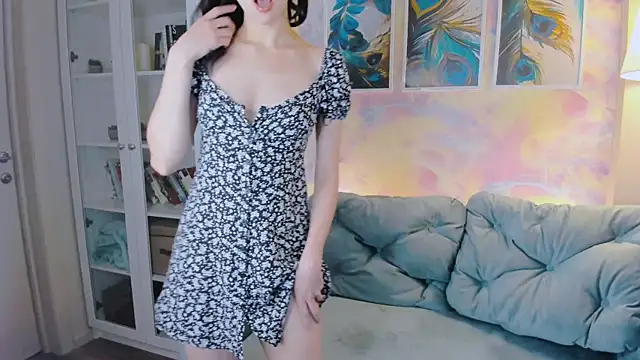 nancy posh online show from November 2025 04:06:02 PM