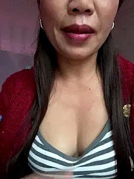 Milky-milk online show from December 2025 11:43:01 PM