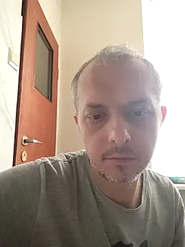 szajbusek41 online show from April 2026 10:06:01 AM