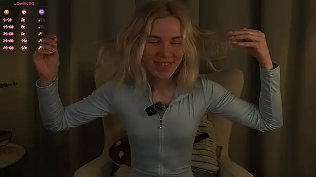 DianeHonnette online show from April 2026 07:49:02 PM