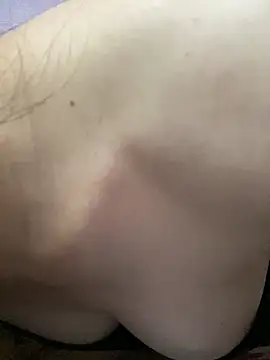 Snapshot of Lina-sexyy chatting on October 2025 01:17:02 AM Lina-sexyy online show from October 2025 01:17:02 AM