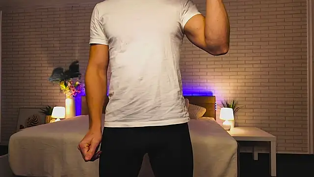 GarettVoss online show from November 2025 06:44:01 AM