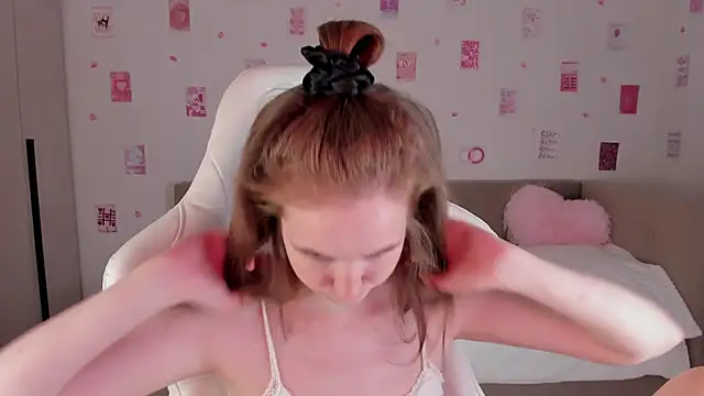 CrystalSoul  online show from September 2025 05:25:01 PM