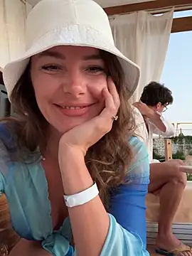 fit vic online show from November 2025 04:01:02 AM