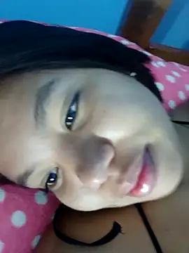 Snapshot of little_onixx chatting on October 2025 12:04:02 PM little onixx online show from October 2025 12:04:02 PM