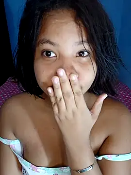 Snapshot of little_onixx chatting on November 2025 11:55:02 AM little onixx online show from November 2025 11:55:02 AM