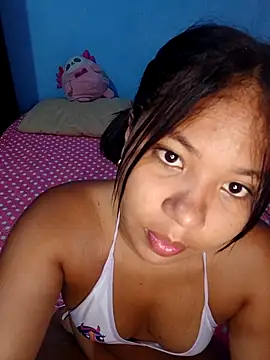 Snapshot of little_onixx chatting on November 2025 10:25:01 AM little onixx online show from November 2025 10:25:01 AM