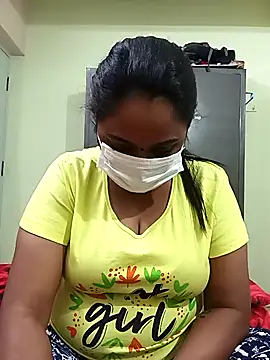 queendivya online show from October 2025 12:50:02 AM